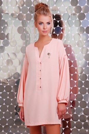 Zefir: Платье с брошью и пышным рукавом RIKI розовое - фото 1