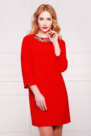 Zefir: Платье с ярким колье цвет красный АКИРА - фото 1