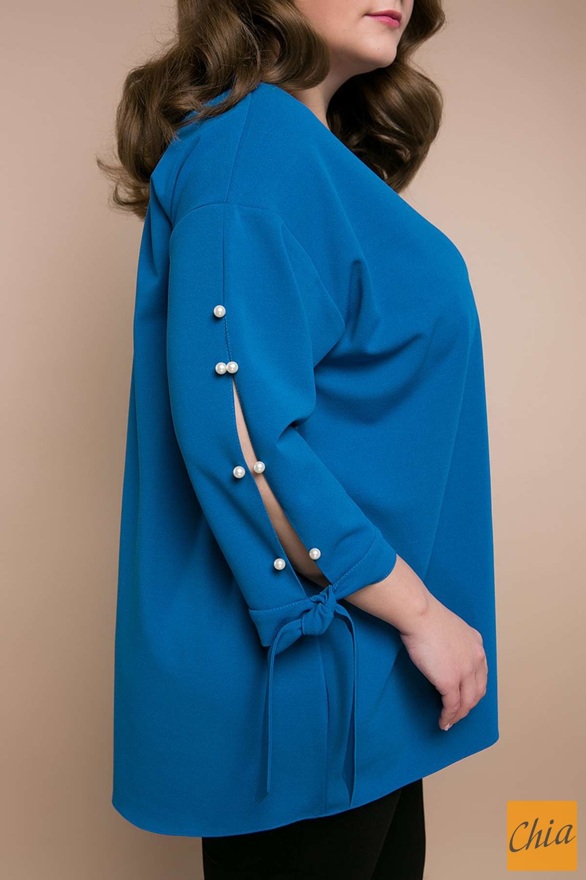 Туника с разрезами на рукавах