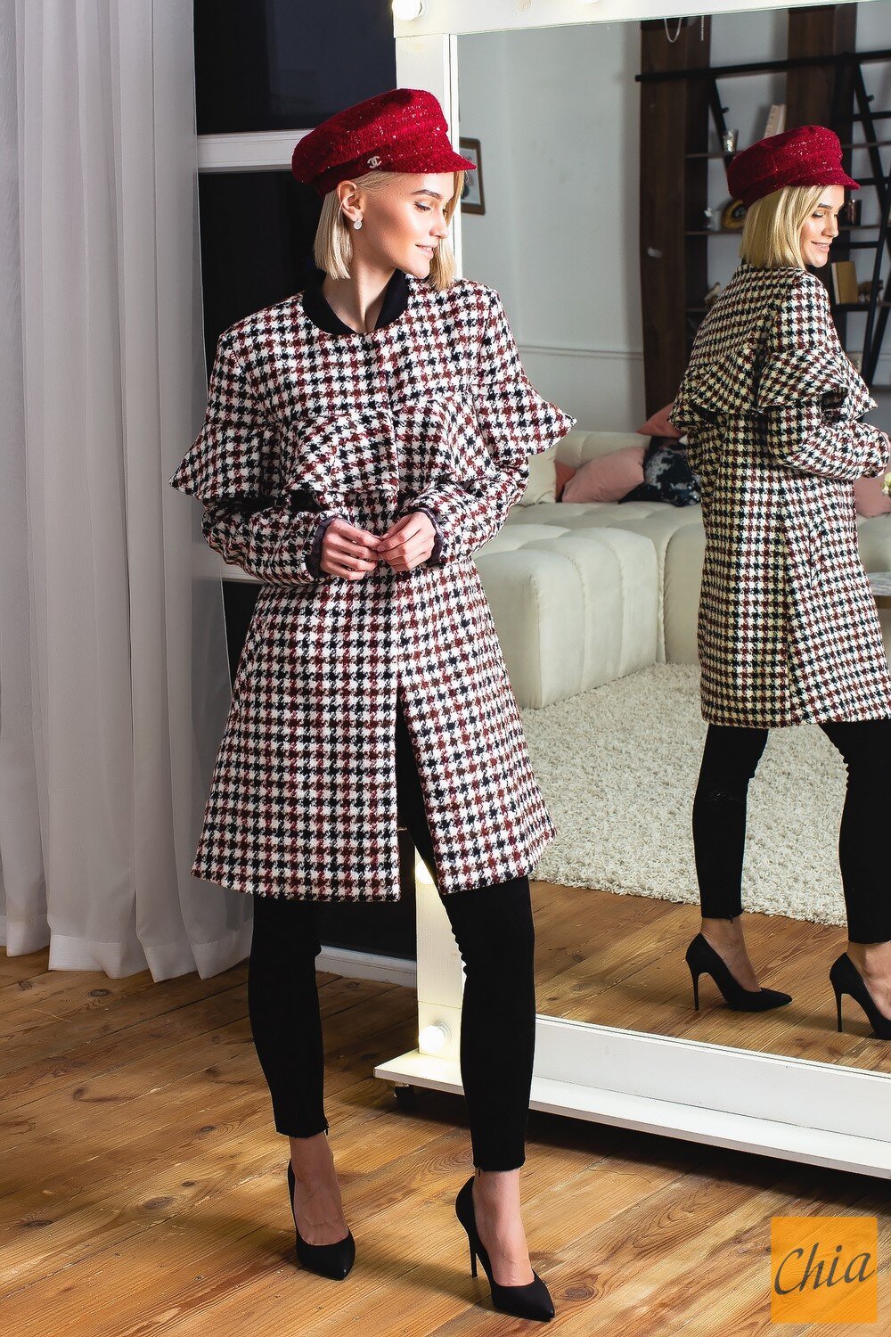 Пальто 215502 черно-белый