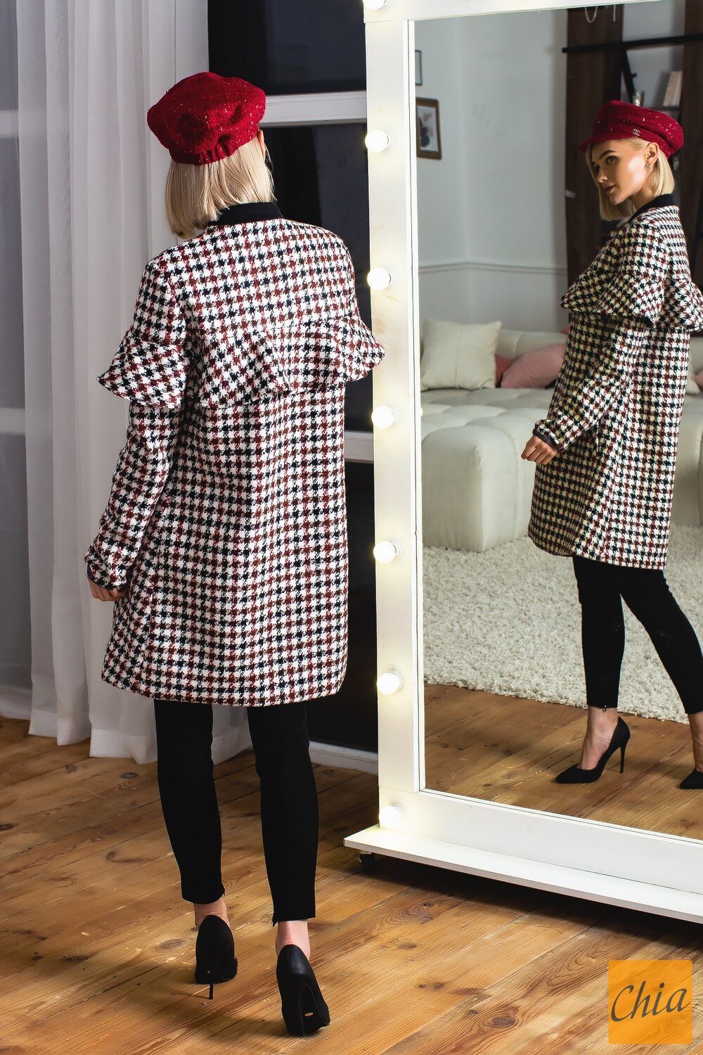 Пальто 215502 черно-белый