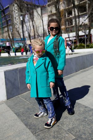 Modna Anka: Детское пальто Over фиолетовый 115135 - фото 1