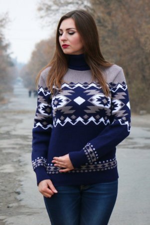 Guash: Теплый вязаный женский свитер «Стрелки» 2022 - фото 1