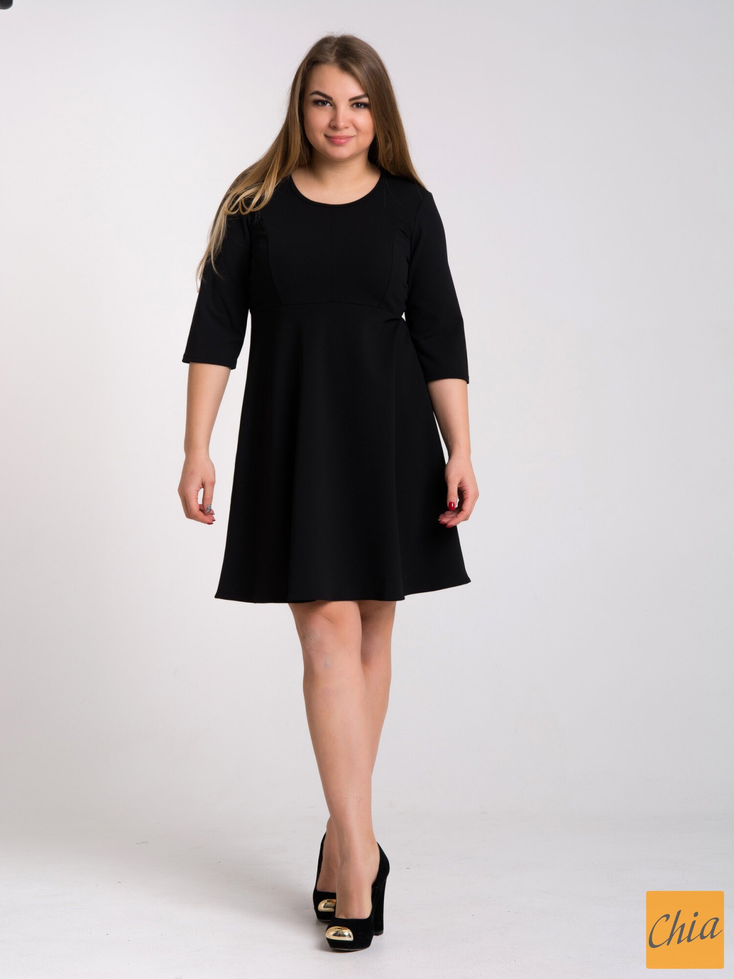 Базовое женское платье