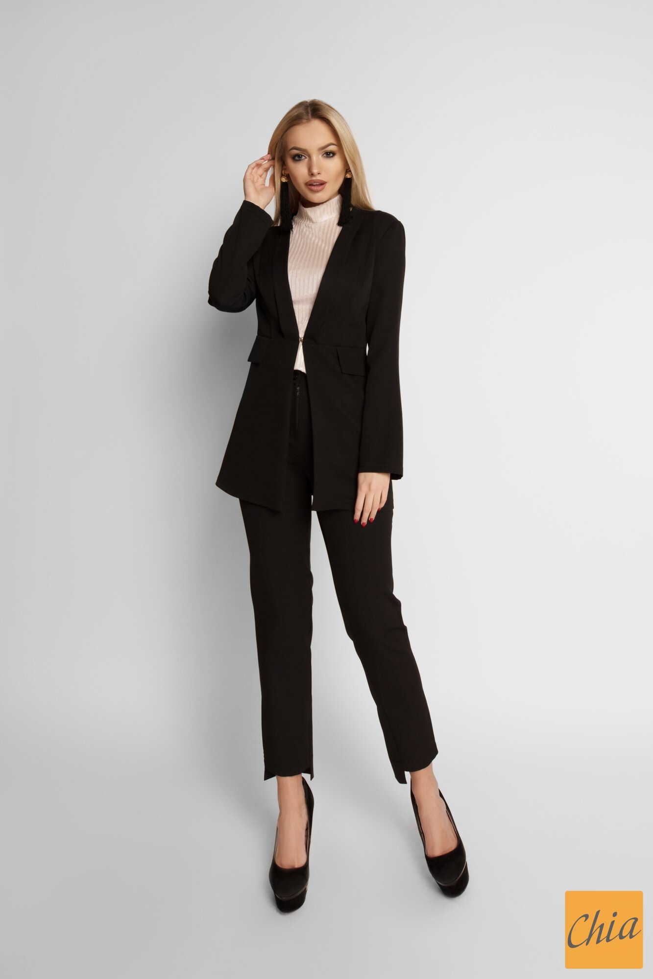 Брючный костюм