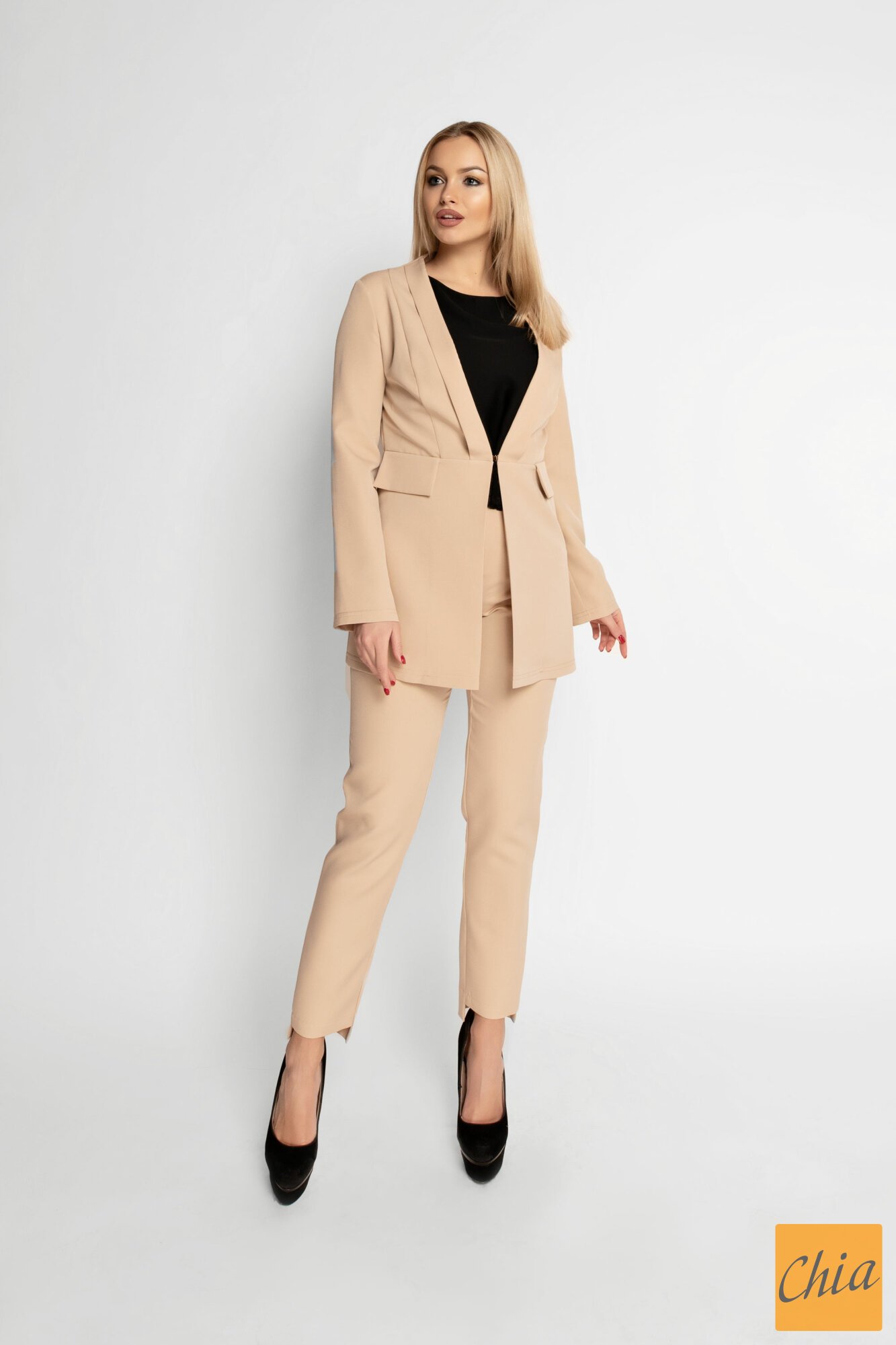 Брючный костюм