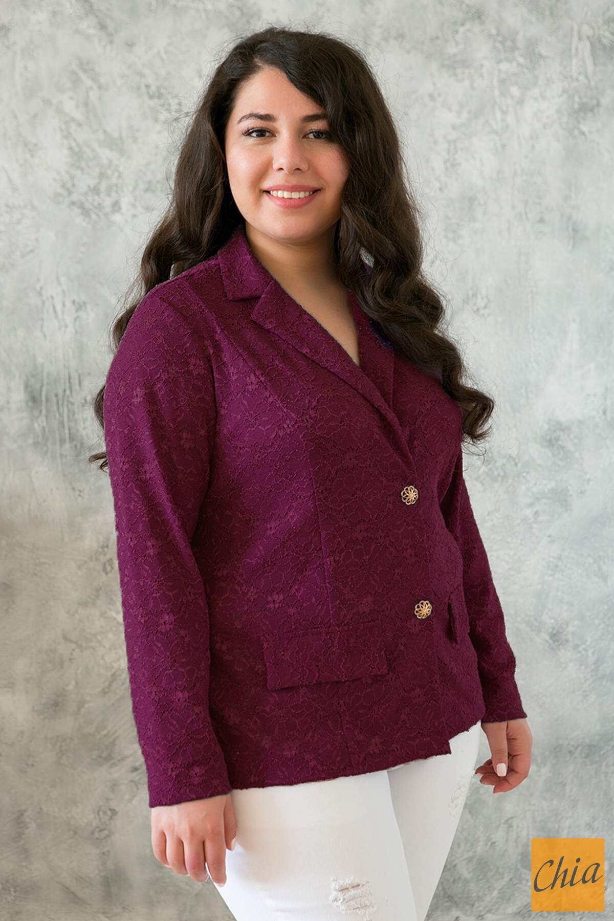 Жакет из гипюра