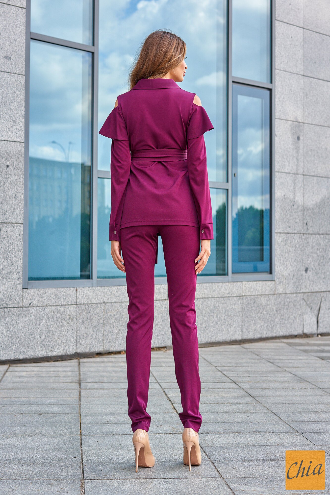 Брючный костюм