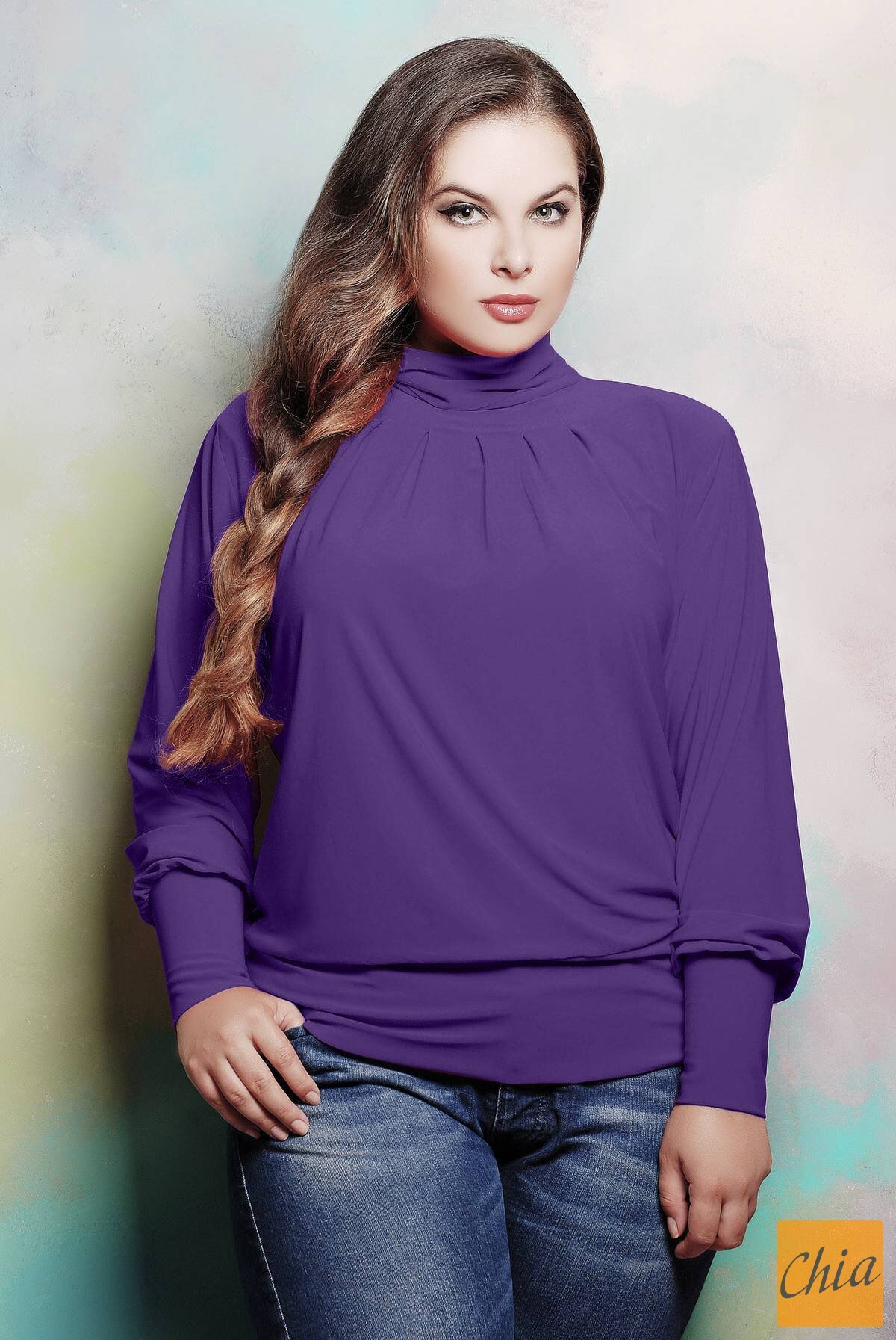 Гольф со сборкой на горловине