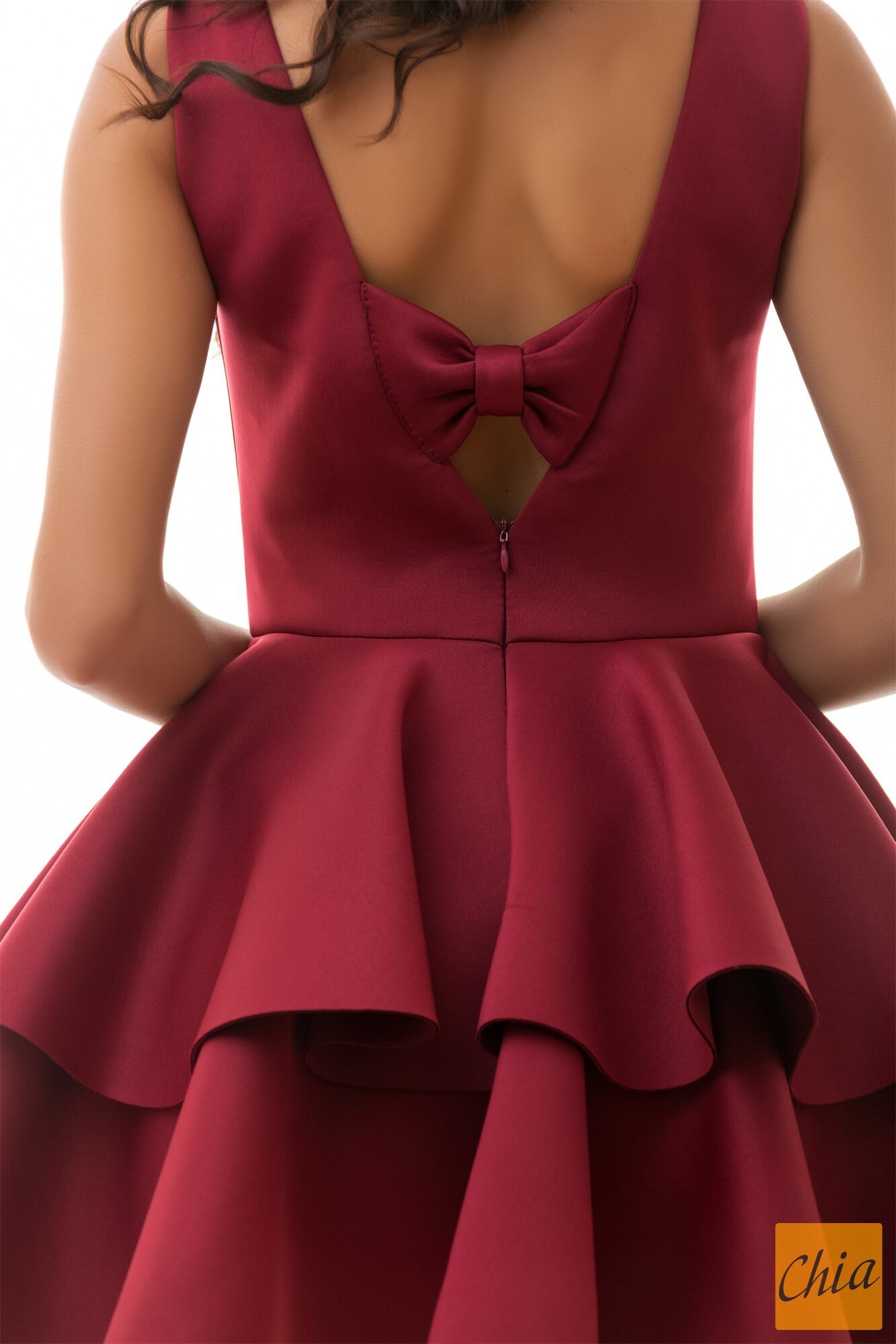 Коктейльное платье с пышной юбкой