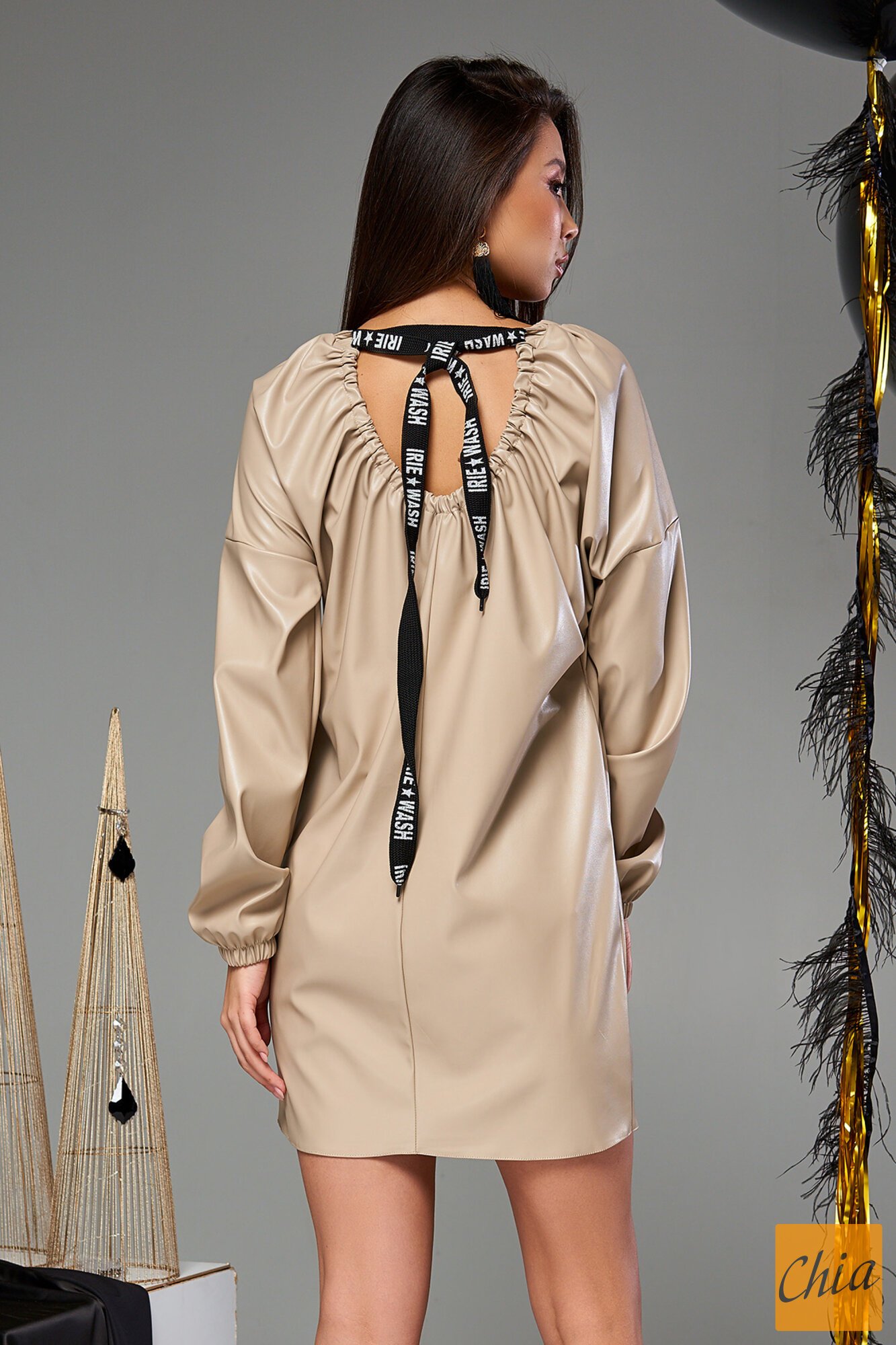 Женское платье