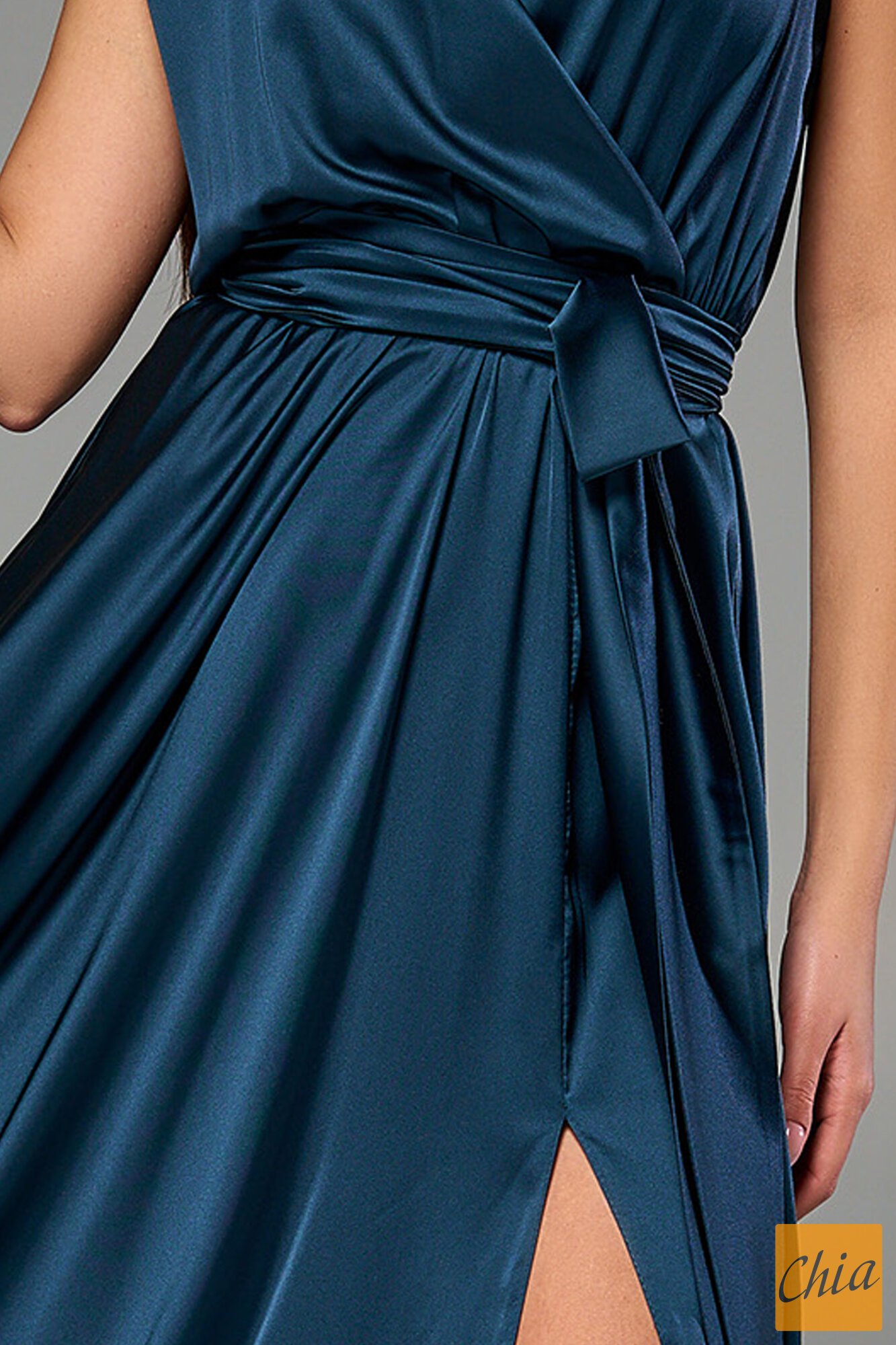 Женское платье