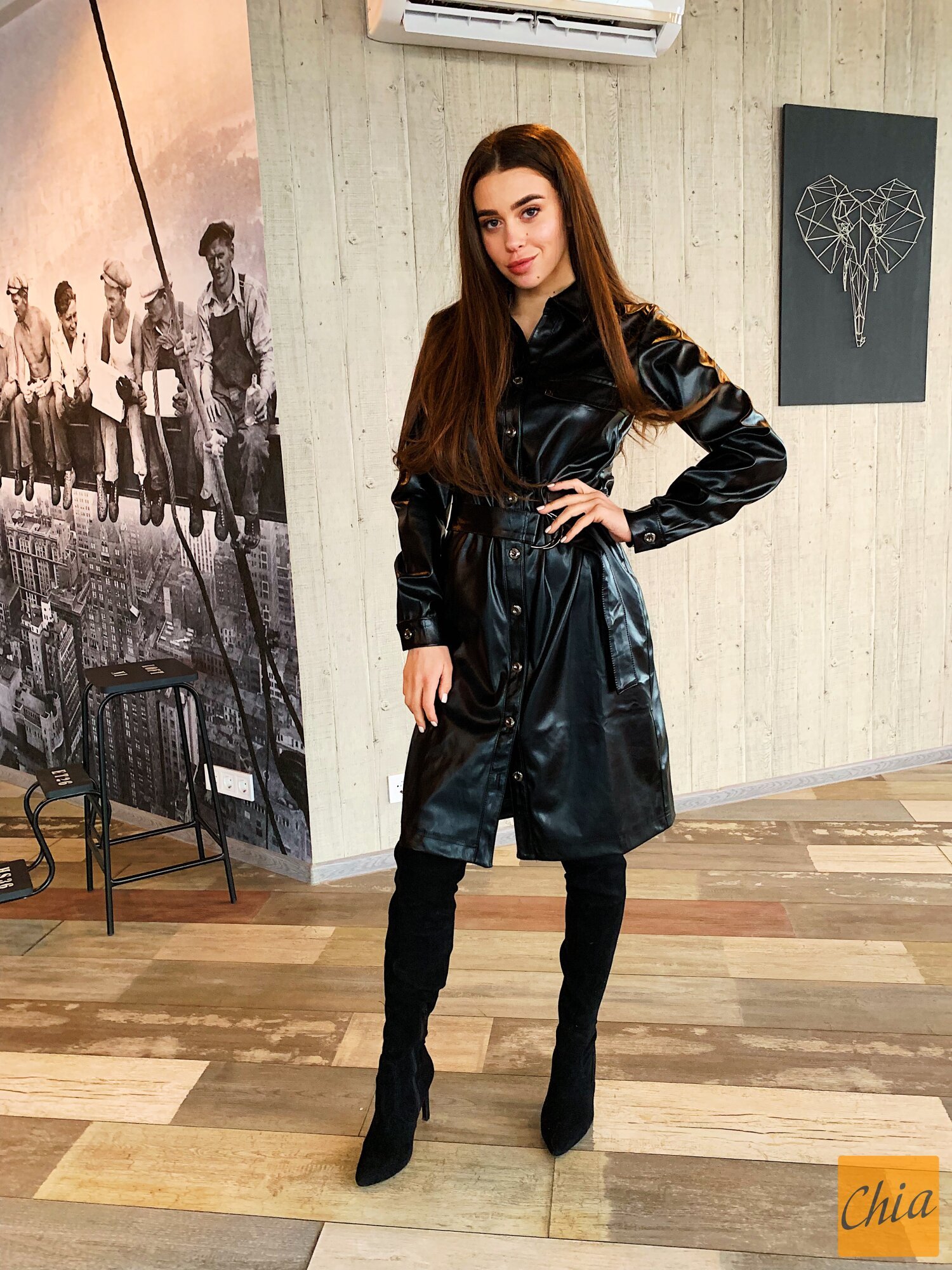 Платье из эко кожи