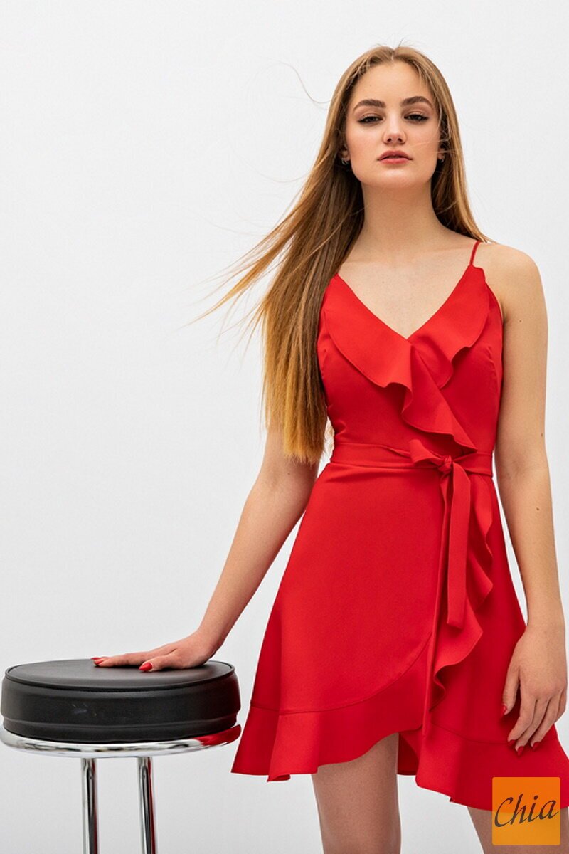 Красное платье на запах с воланами Эрмина
