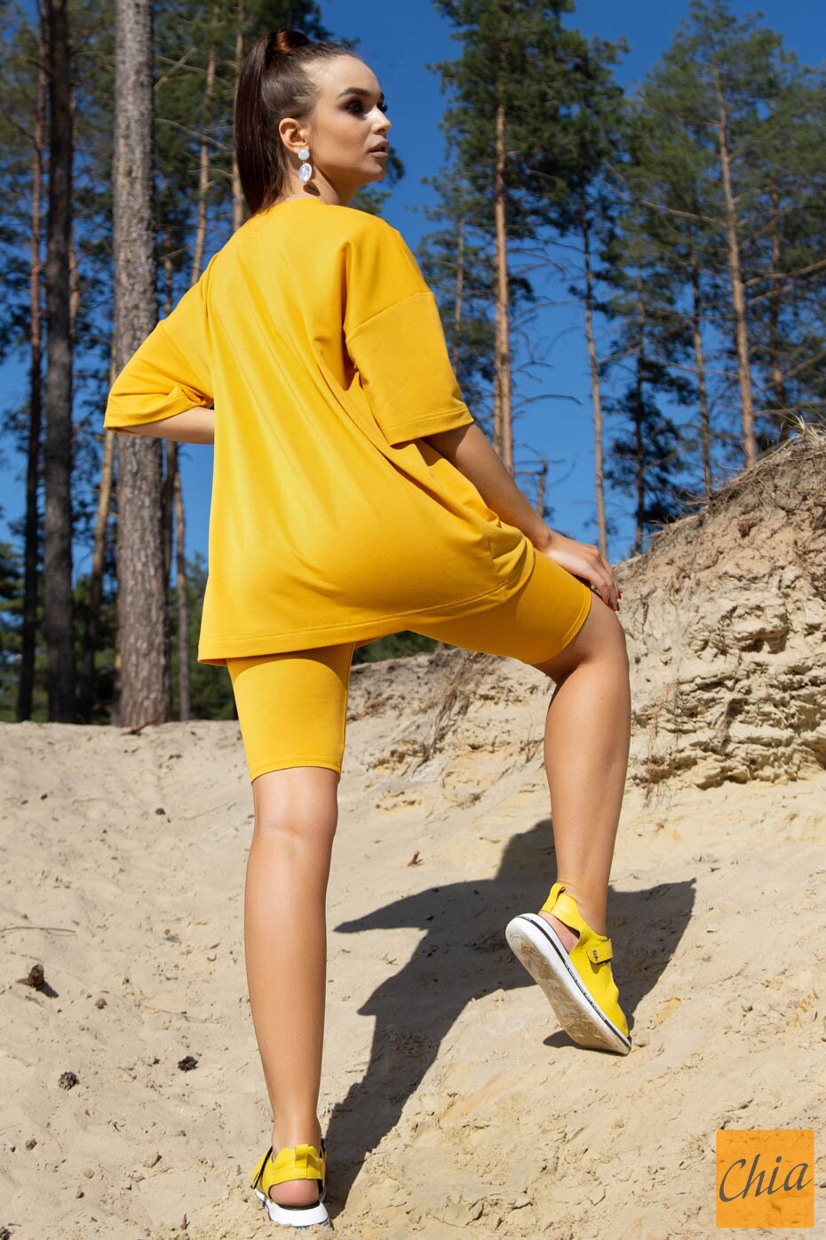 Спортивный костюм с велосипедками