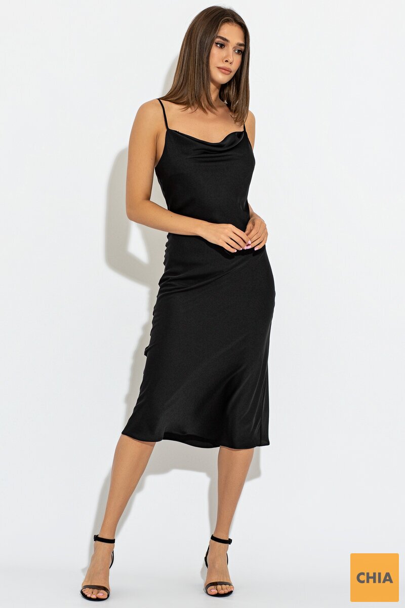 Черное вечернее платье миди бельевом стиле и открытой спинкой Ирени