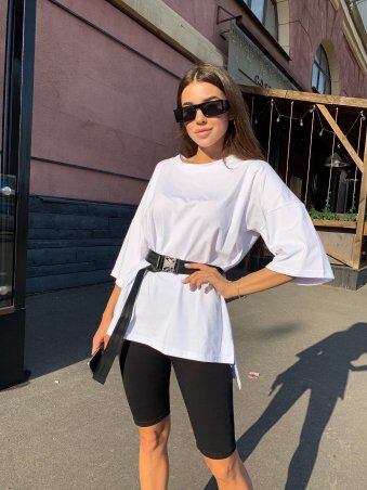 Футболка с поясом