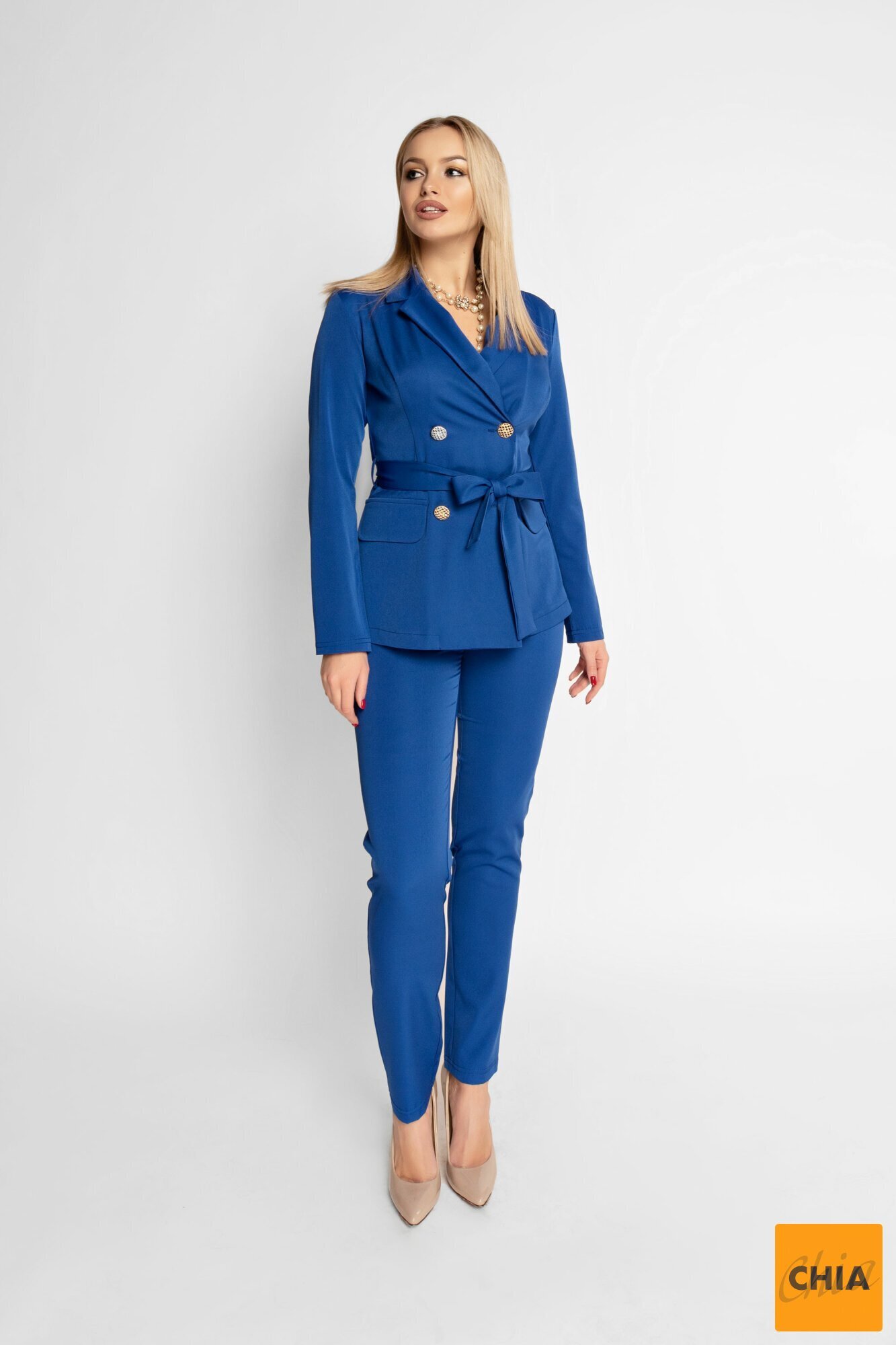 Брючный костюм