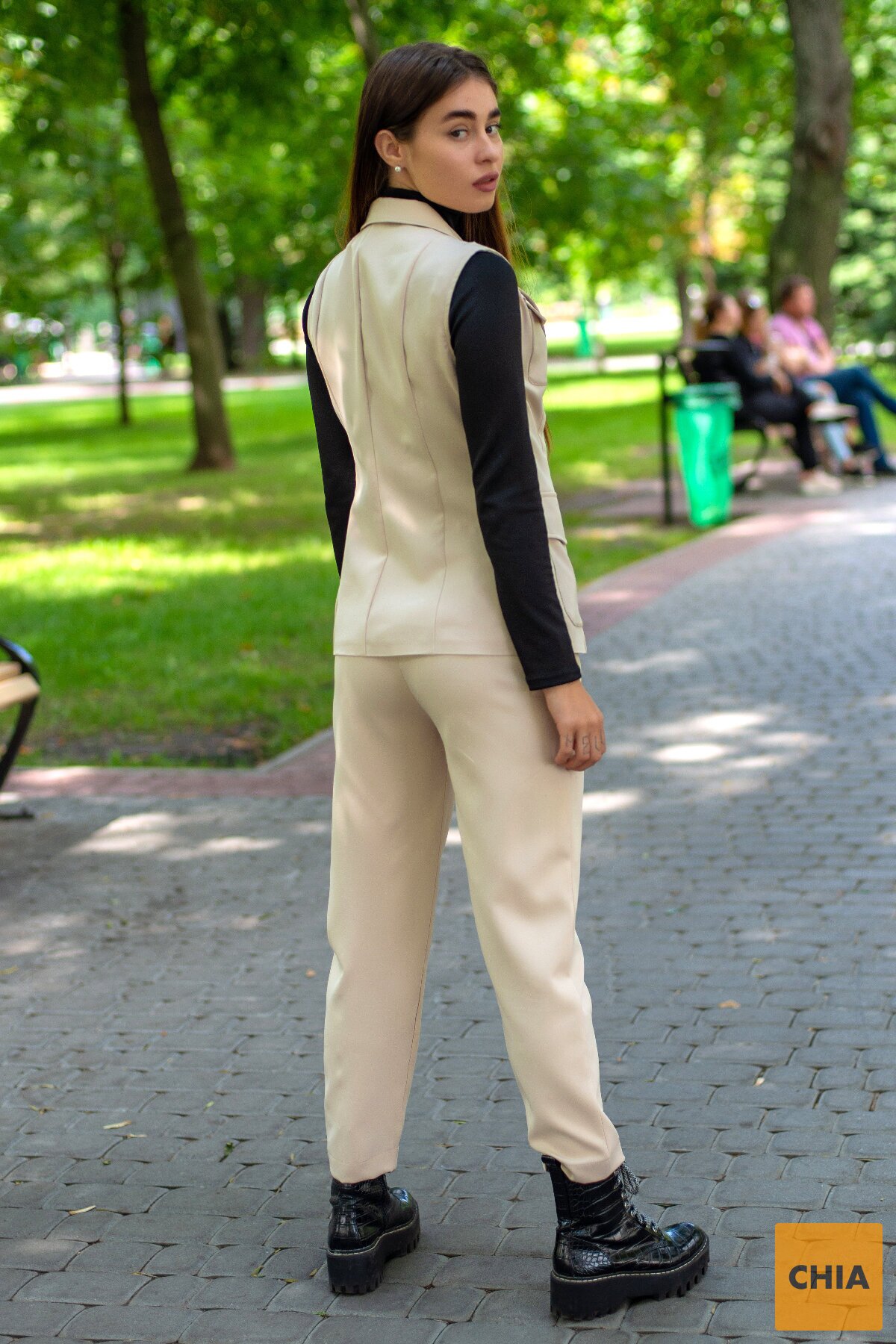 Костюм Майями-1 бежевый