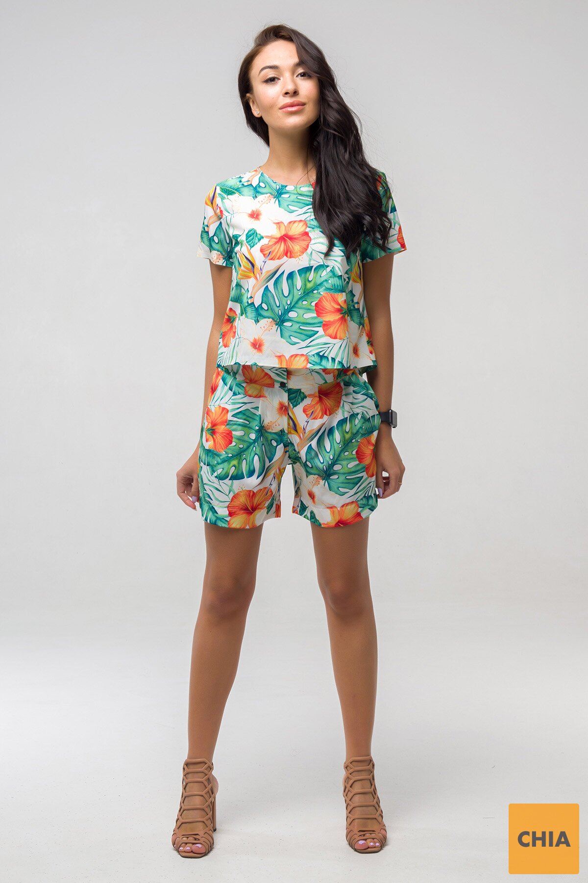 Костюм Сафари белый папоротник(софт)