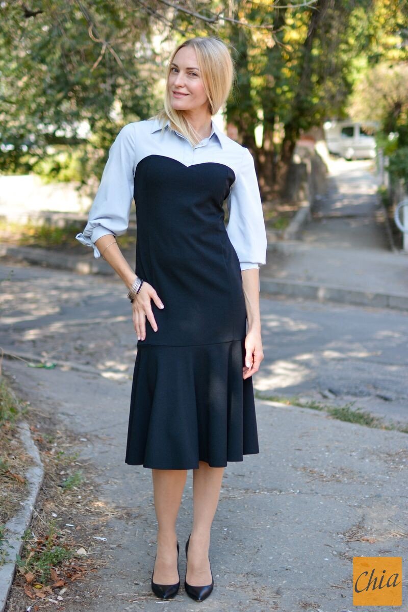 Черное платье миди с контрастным рубашечным верхом