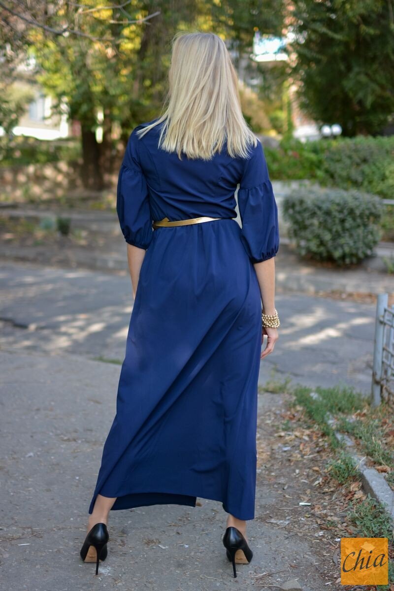 Синее вечернее платье в пол с поясом