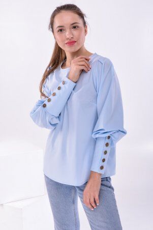 Трендовая блузка с пуговицами на спине