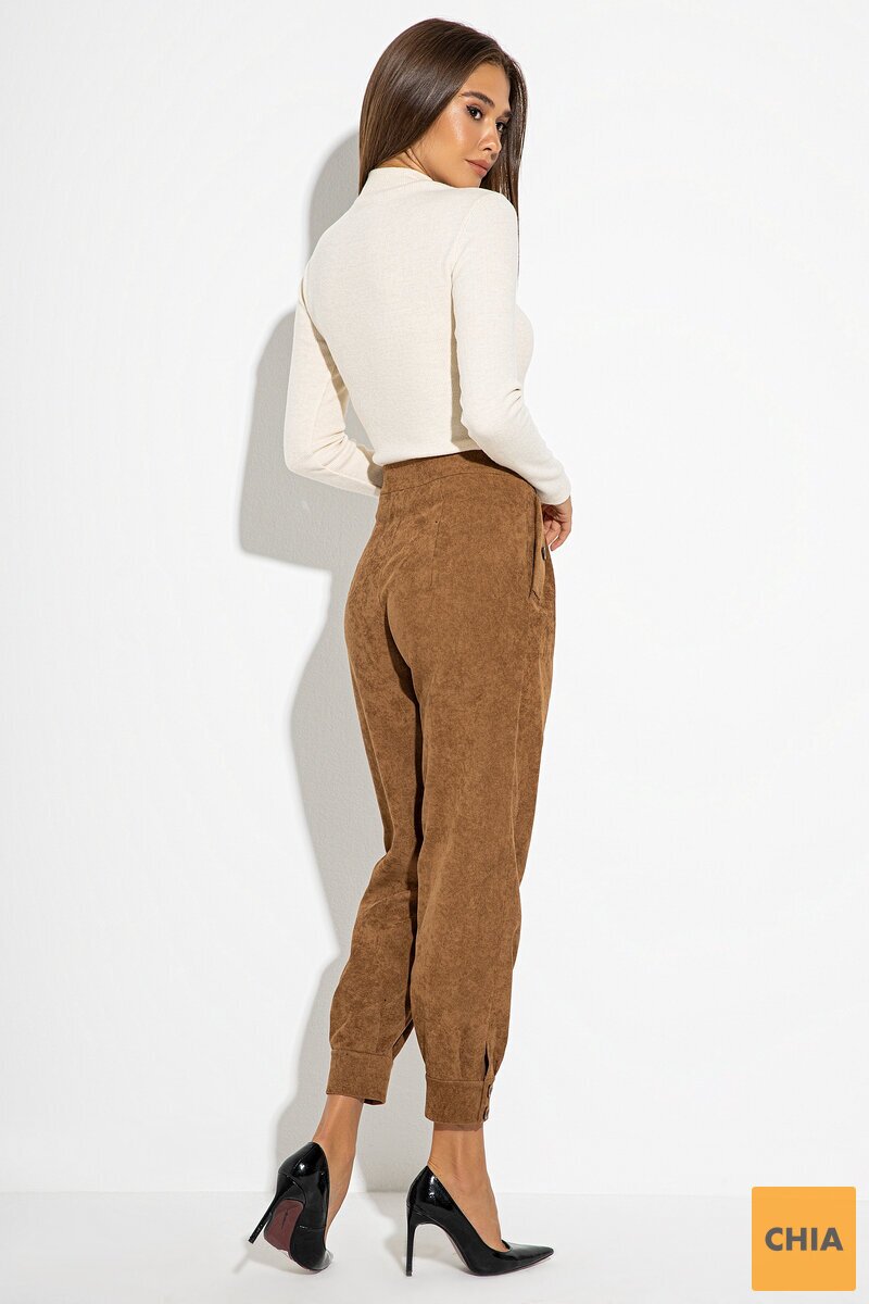 Молочный гольф из ангоры Эмми