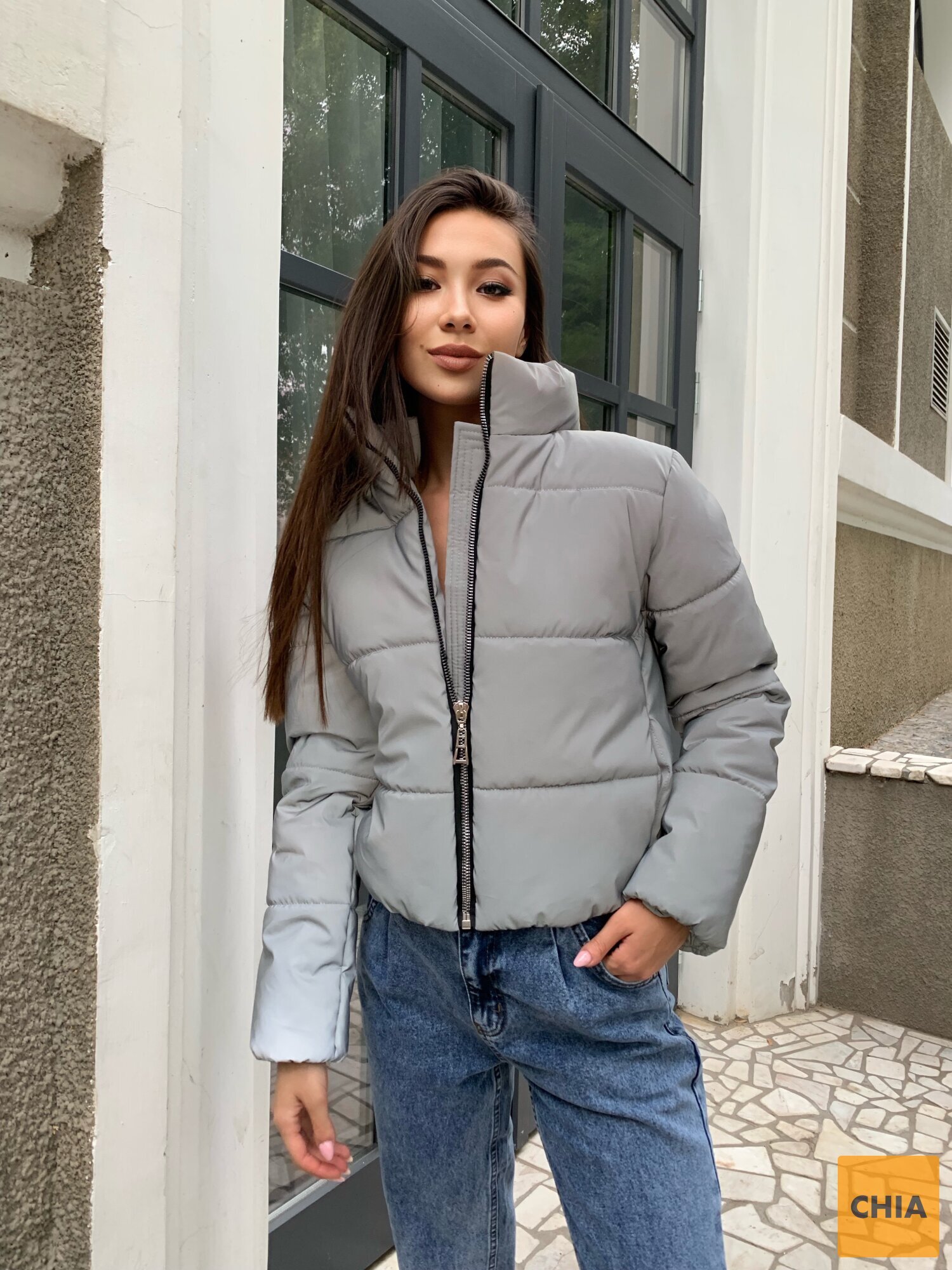 Светоотражающая рефлективная женская куртка