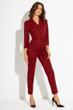 Комбинезон из трикотажа бордового цвета с рук...