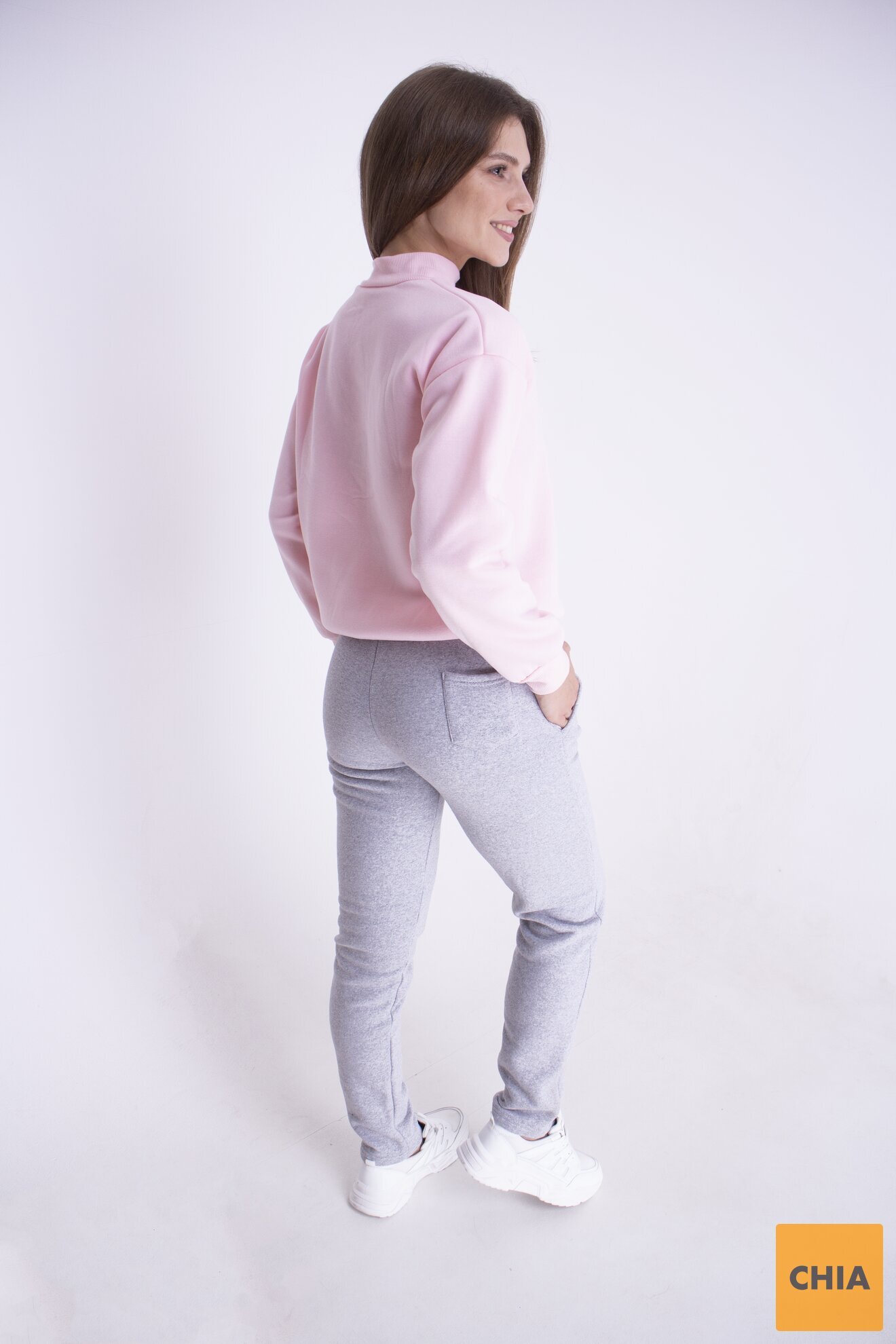 Спортивные штаны