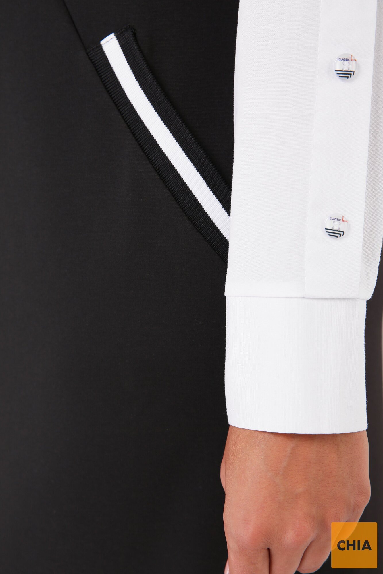 Платье Хатия черное