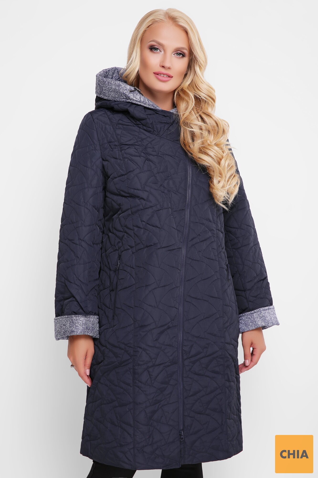 Женская демисезонная куртка Косуха черника