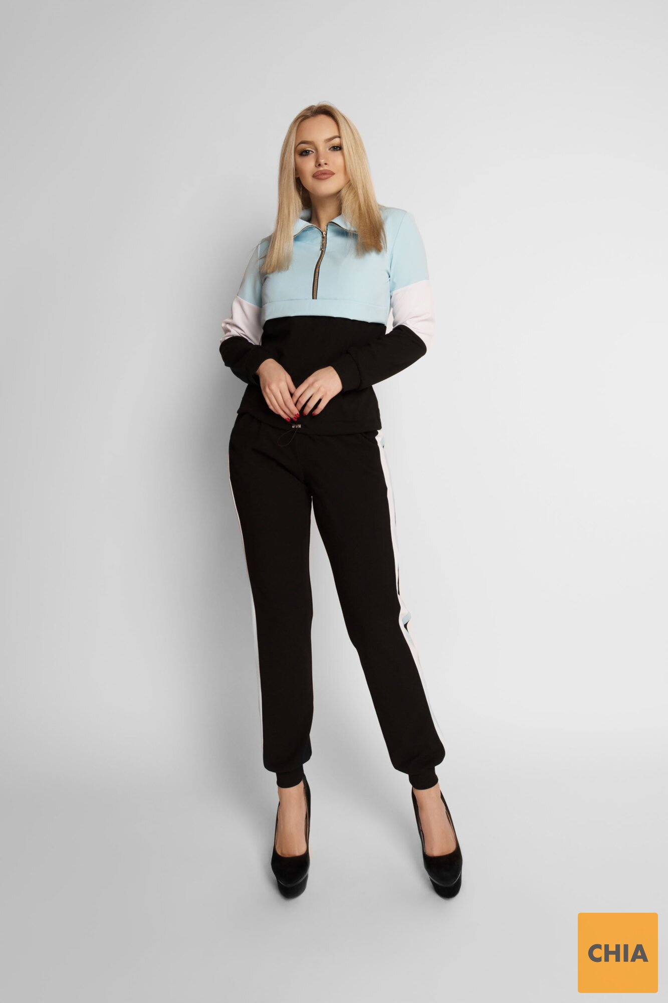 Прогулочный костюм