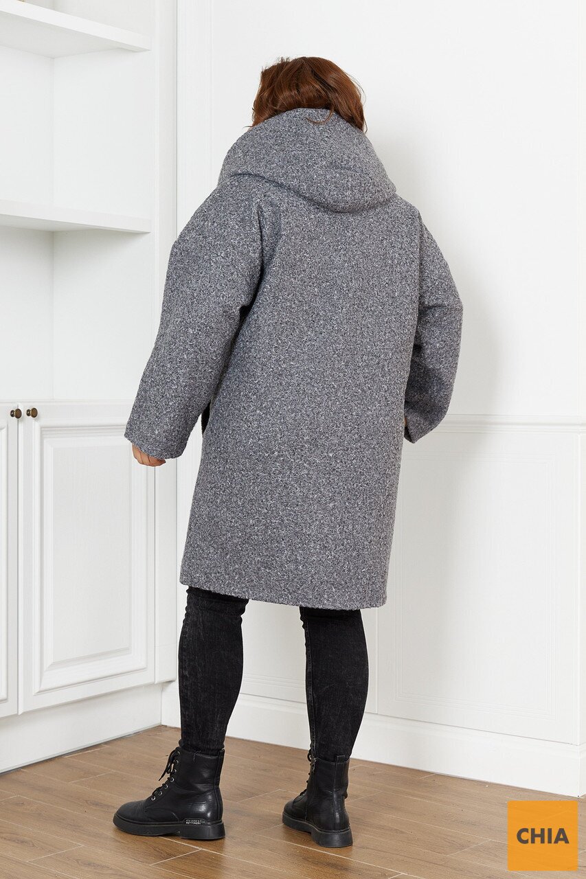 Пальто женское большого размера букле на подкладе