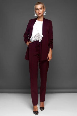 Jadone Fashion: Костюм Фейт с брюками марсала - фото 1