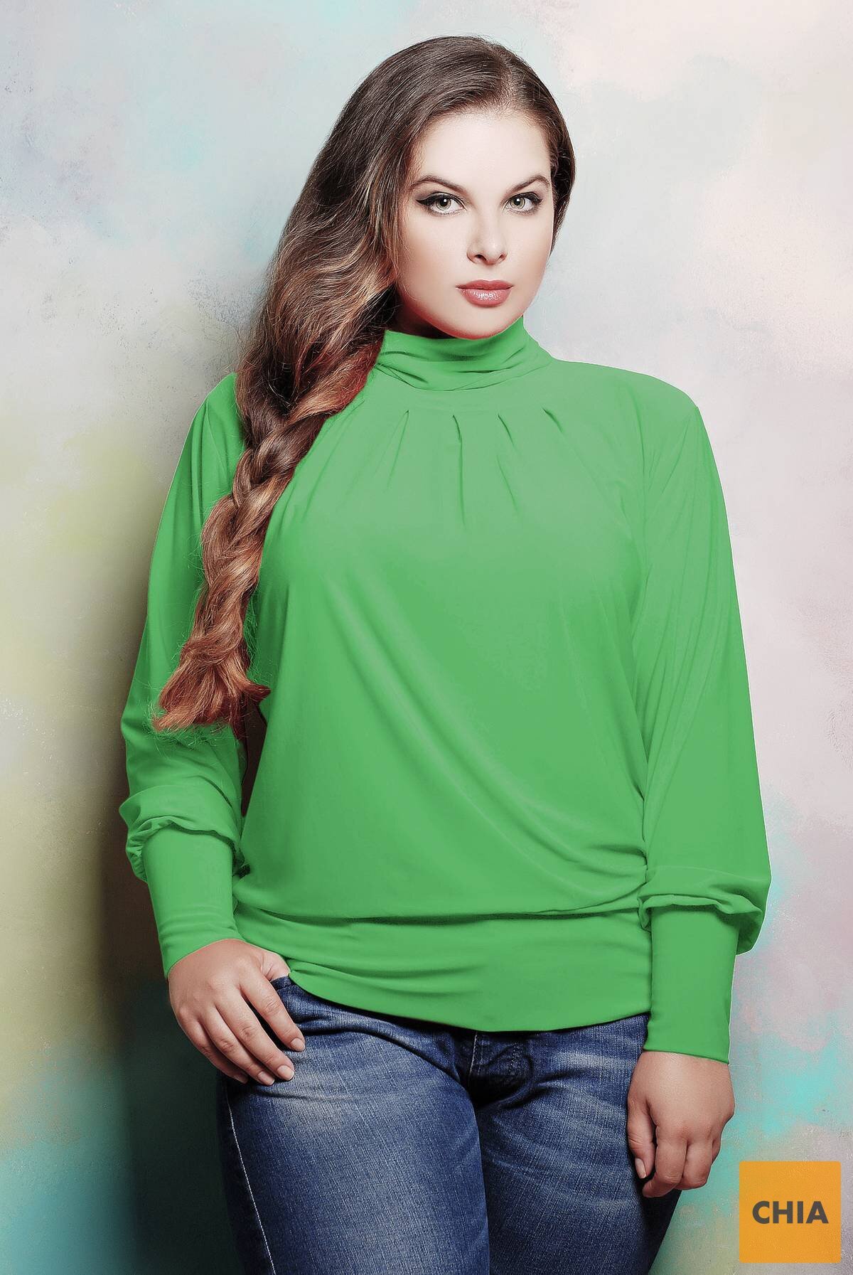 Гольф со сборкой на горловине