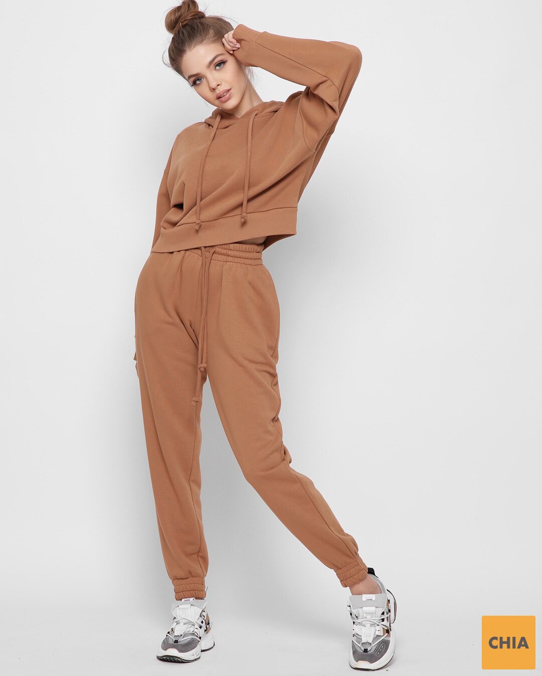 Спортивные брюки