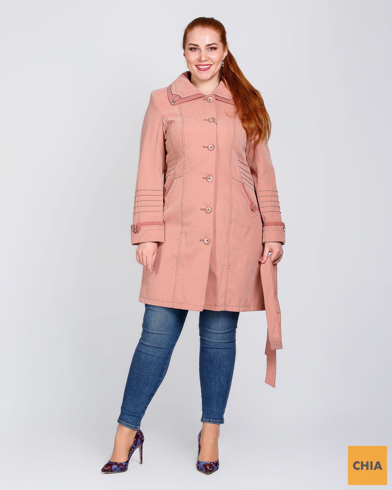 Плащ с декором женский