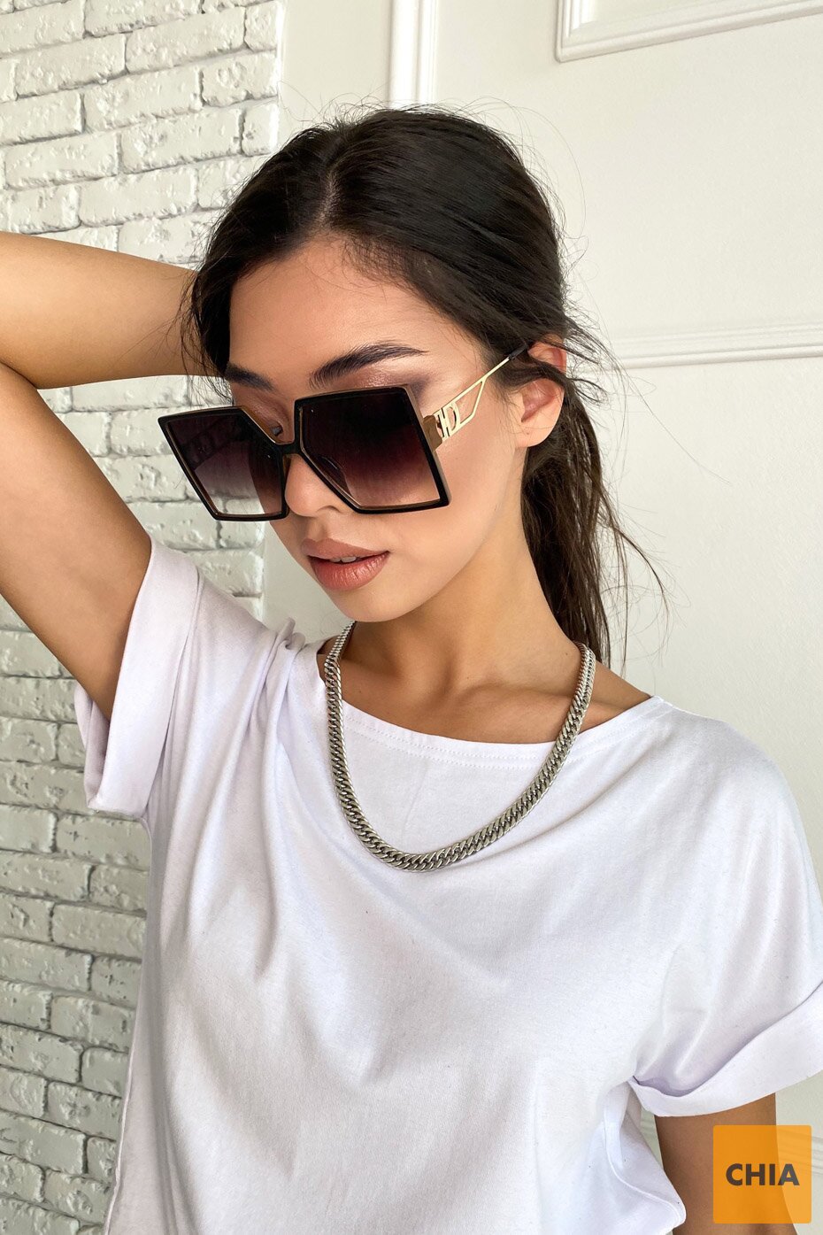 Квадратные солнцезащитные очки