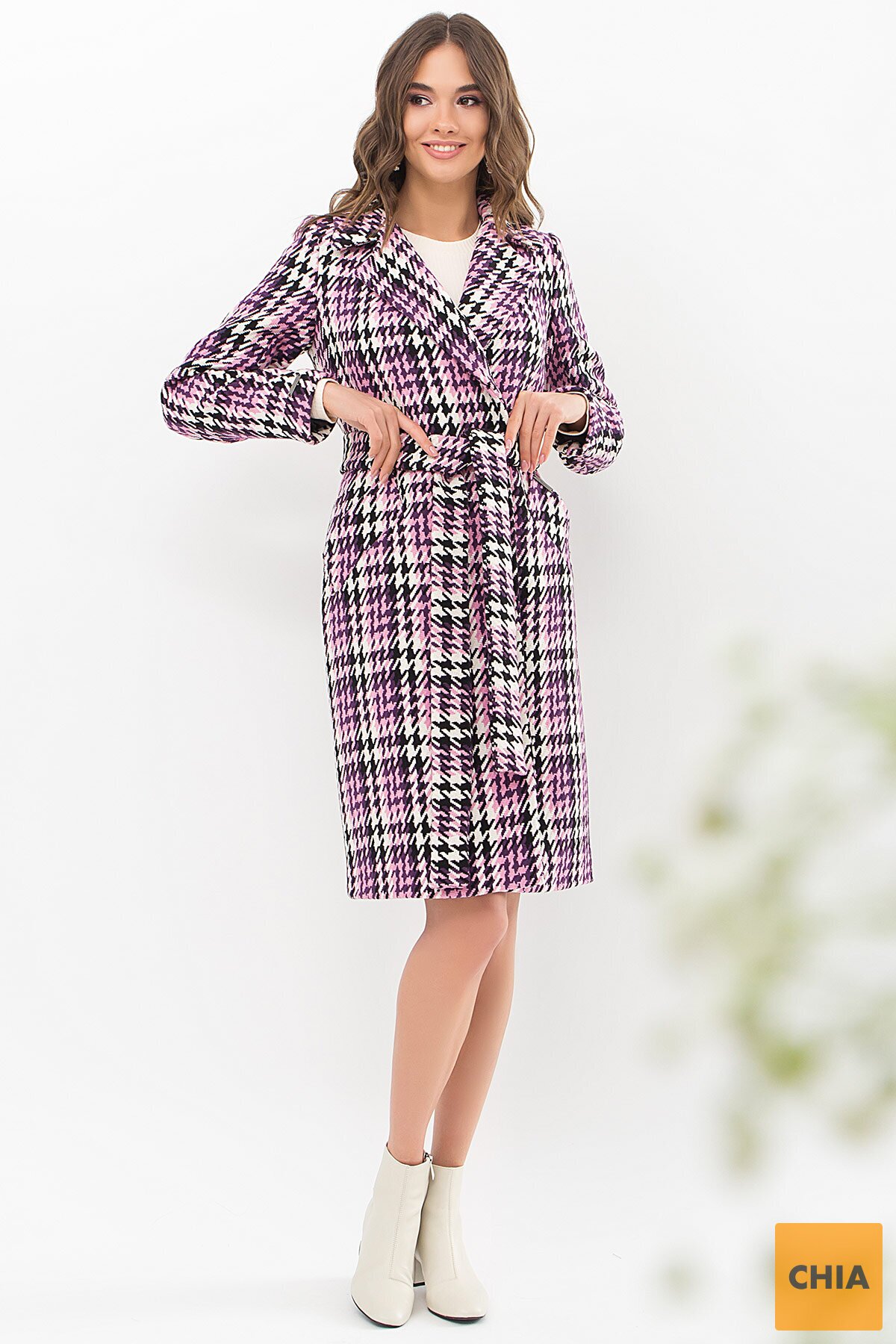 Пальто П-323-100 (Л) 2454-лапка ч/б-фиолет