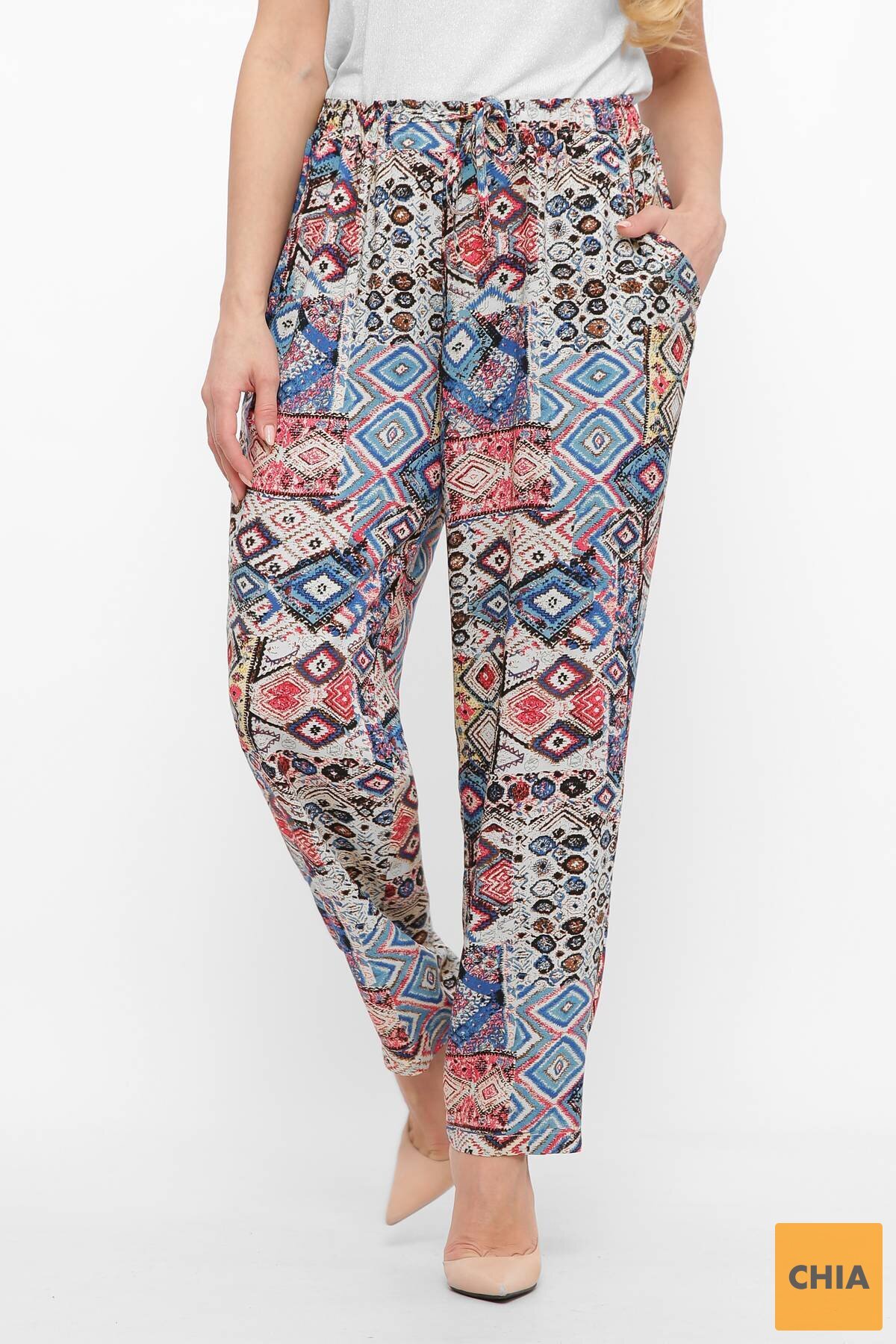 Брюки свободного кроя