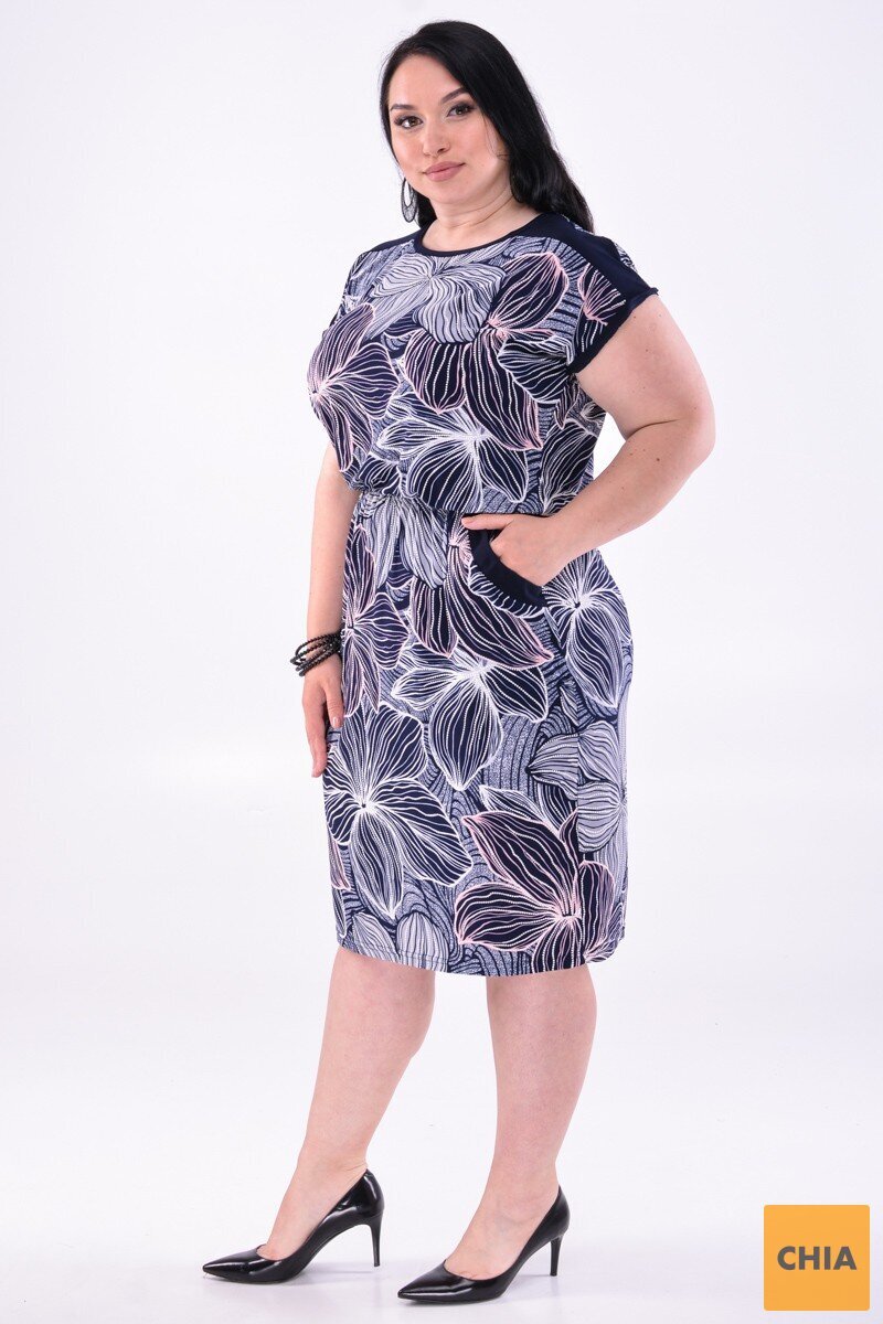 Летнее платье в крупный цветочный принт