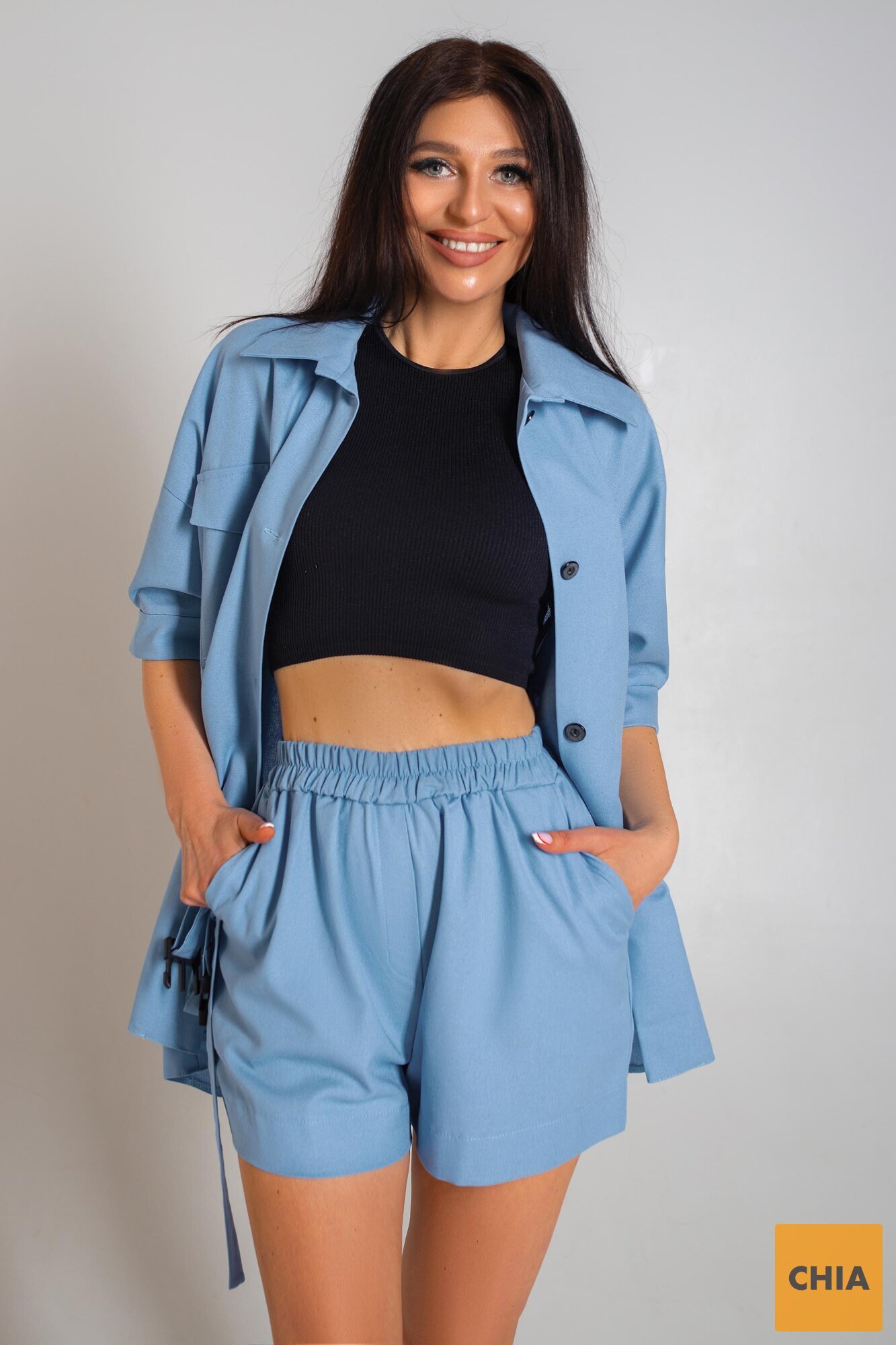 Костюм с шортами