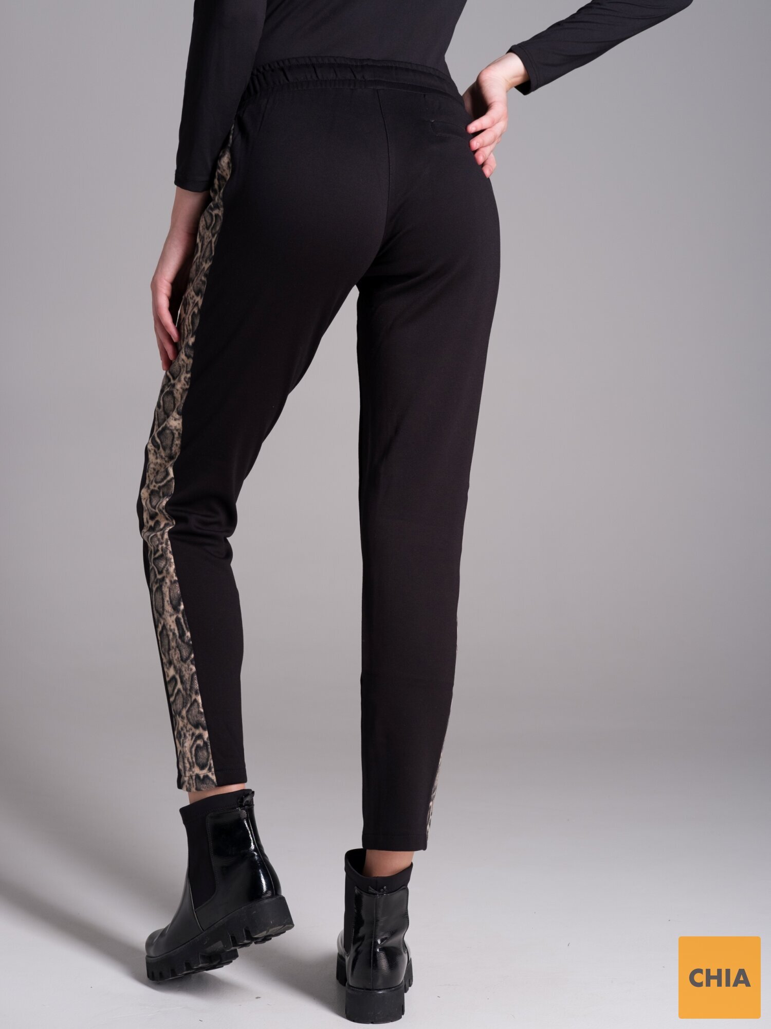 Брюки на меху