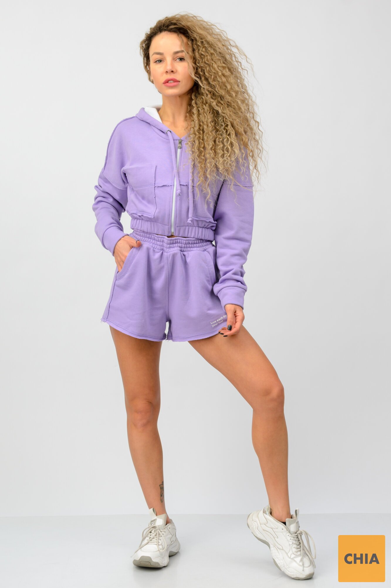 Комлект ( укороченное худи, шорты)