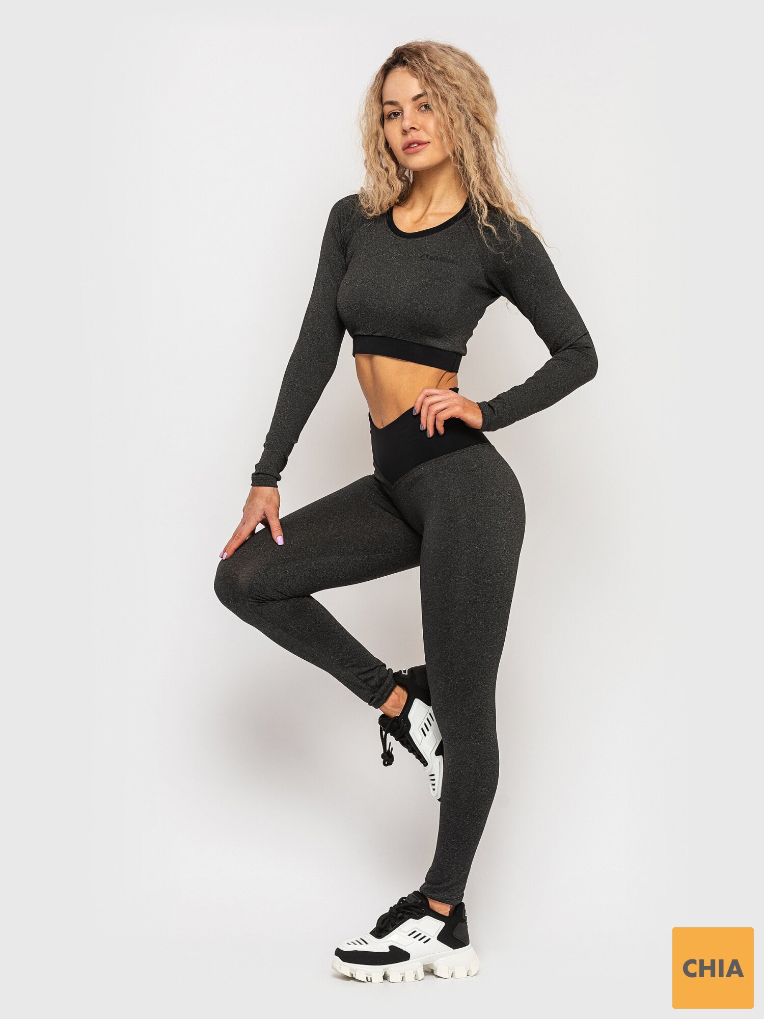 Комлект (рашгард, леггинсы)