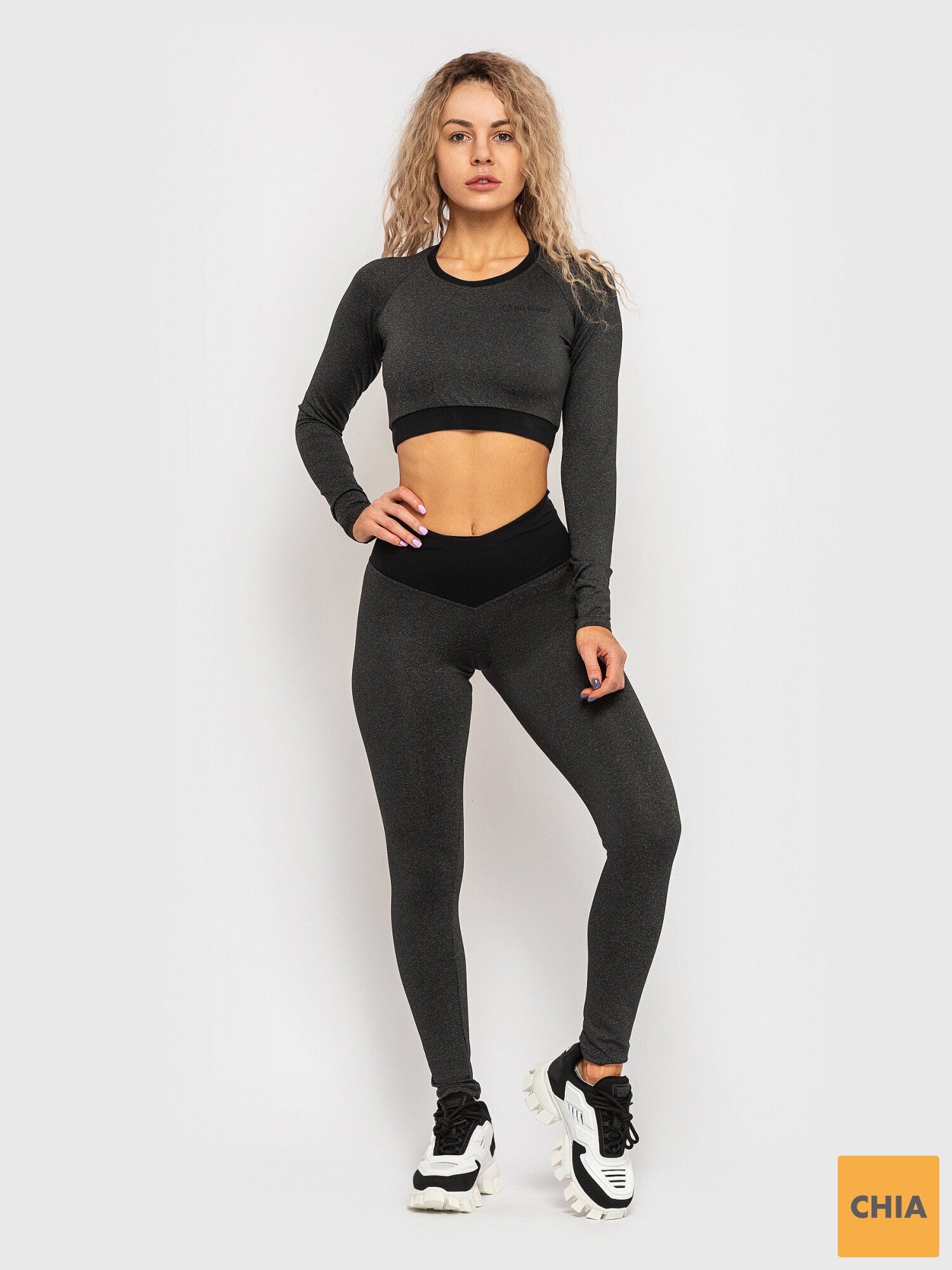 Комлект (рашгард, леггинсы)