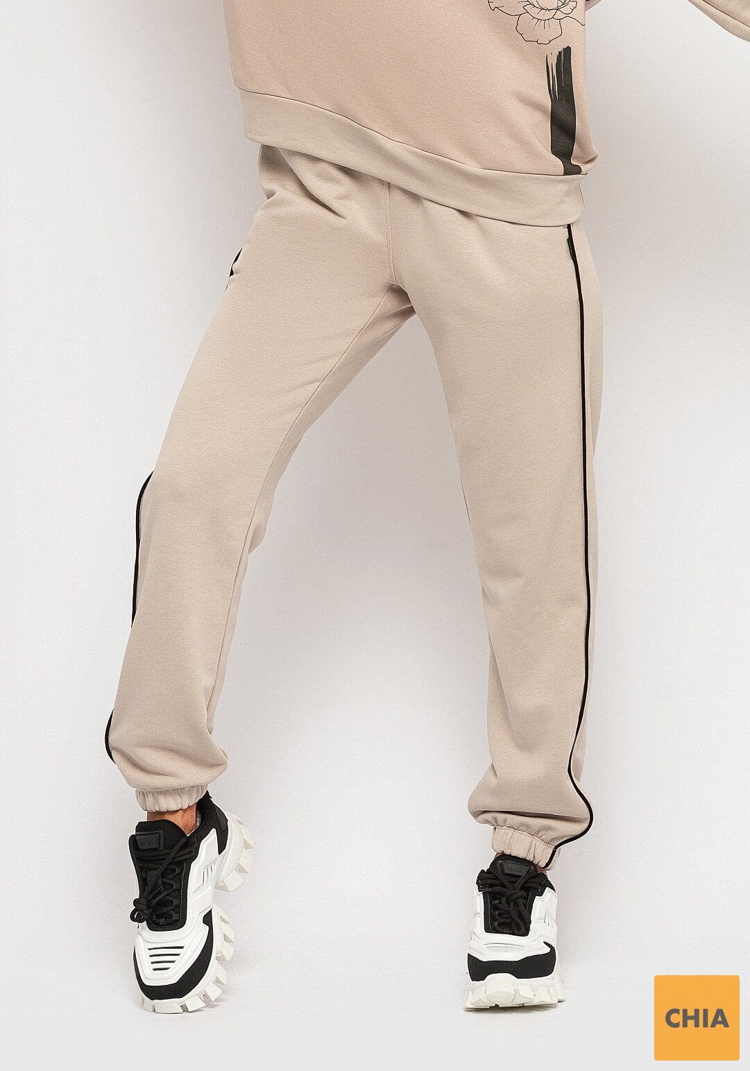 Штаны спортивные oversize