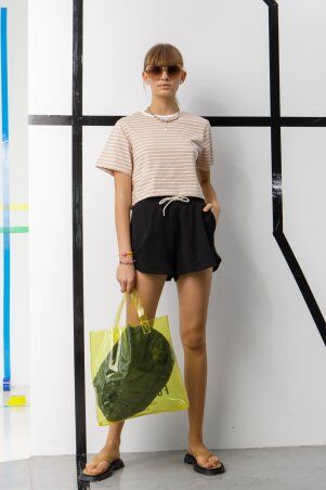 Женская футболка Леруа